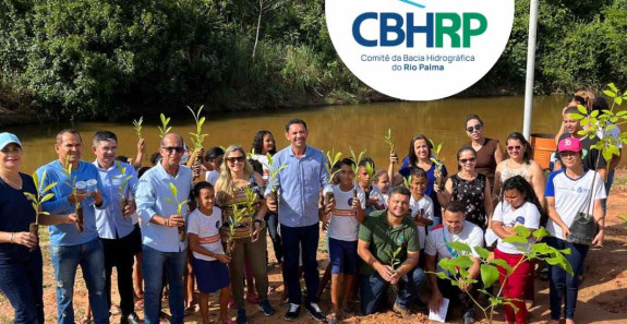 Em celebração à Semana da Água e em apoio ao projeto Plantando Água, o Comitê da Bacia Hidrográfica do Rio Palma uniu esforços com a Prefeitura Municipal de Ponte Alta do Bom Jesus e o Secretário de Meio Ambiente para plantar mil mudas na deslumbrante Se